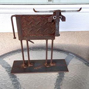 Artist Bill Heise found metal art sculpture anatomically correct bull rust charm